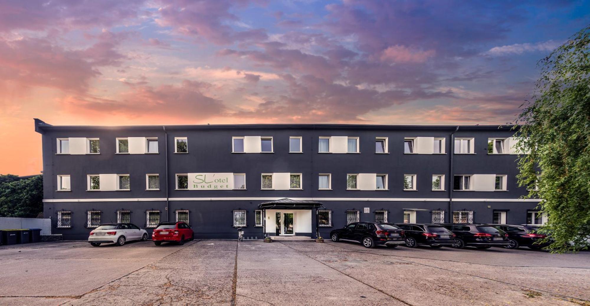 Sl'Otel Budget Bernburg Exterior photo