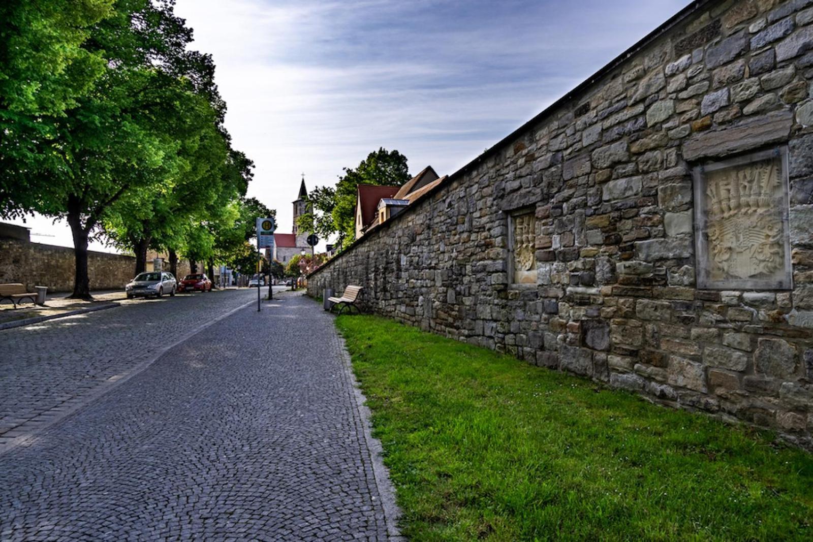 Sl'Otel Budget Bernburg Exterior photo