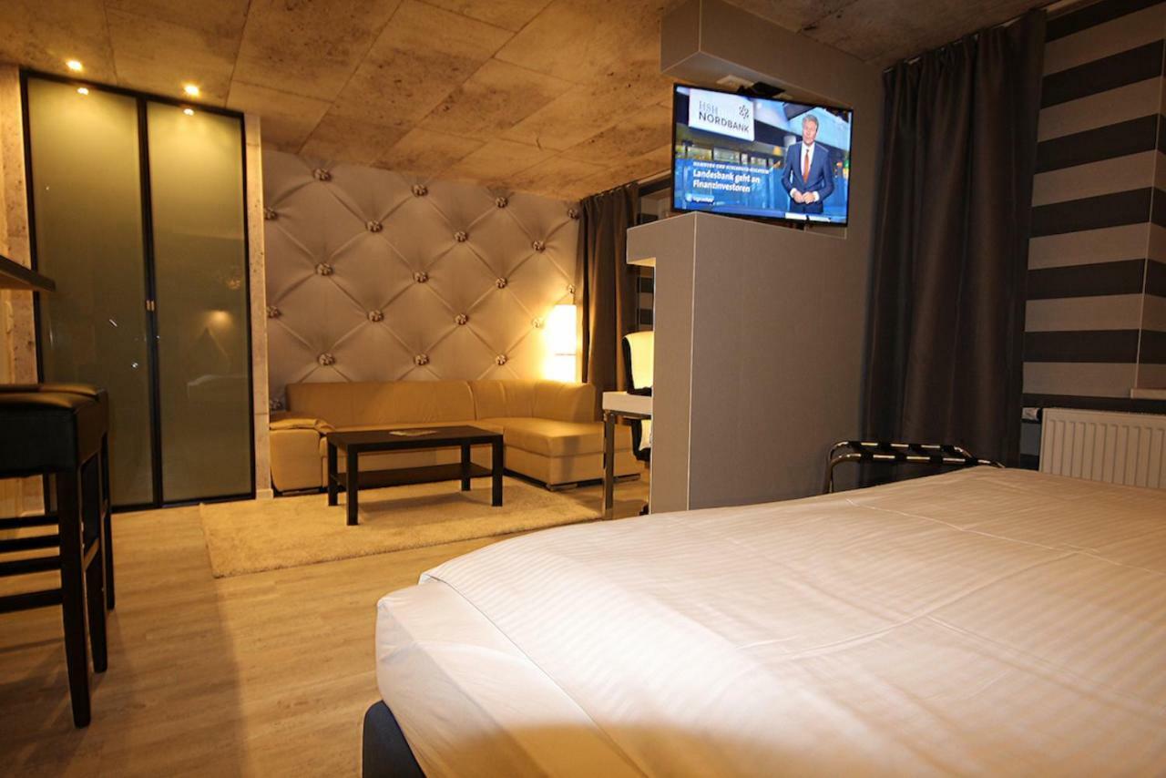Sl'Otel Budget Bernburg Exterior photo